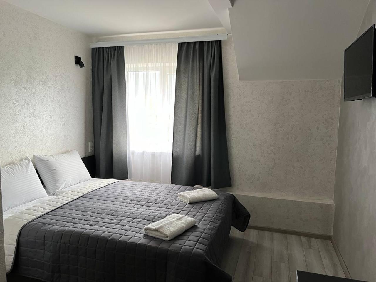 Sadyba Magnat Hotel Делятин Экстерьер фото