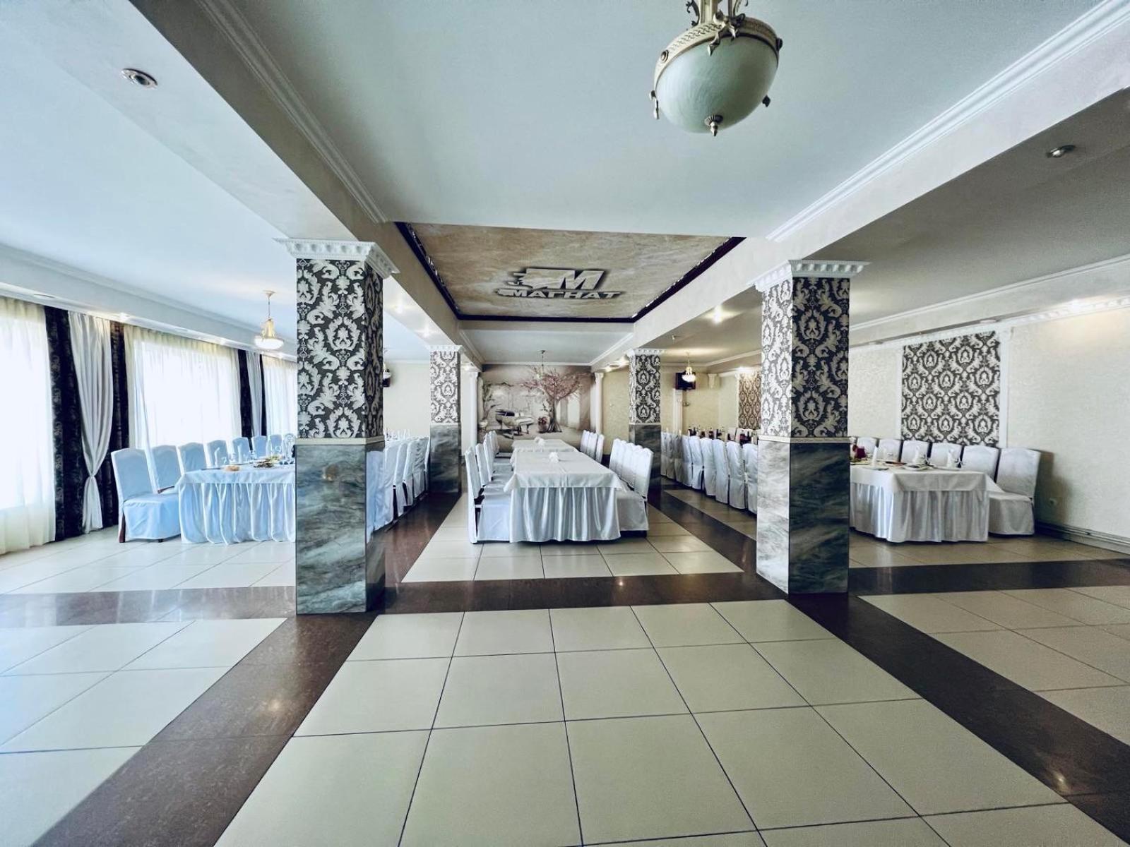 Sadyba Magnat Hotel Делятин Экстерьер фото