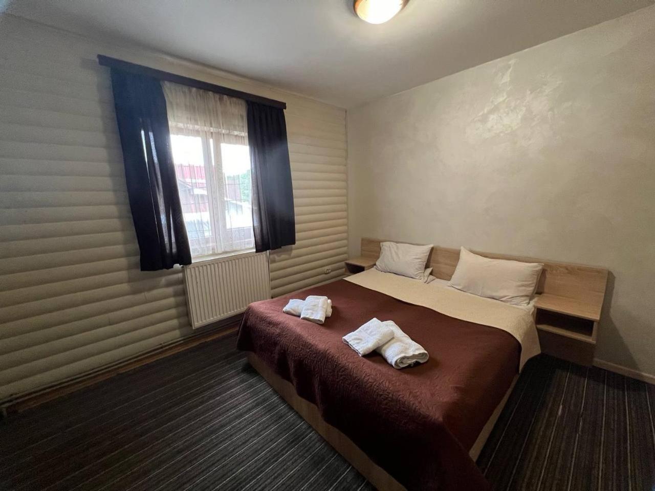 Sadyba Magnat Hotel Делятин Экстерьер фото